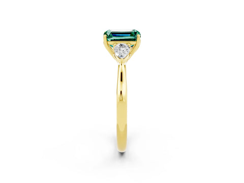 Yellow gold Three-Stone Emerald Cut Cut Diamond Ring with Pear Side Stones in Four-Prong Setting_2