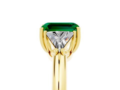 Yellow gold Three-Stone Emerald Cut Cut Diamond Ring with Trillion Side Stones and Four-Prong Setting_5