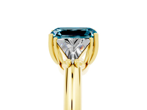 Yellow gold Three-Stone Emerald Cut Cut Diamond Ring with Trillion Side Stones and Four-Prong Setting_5