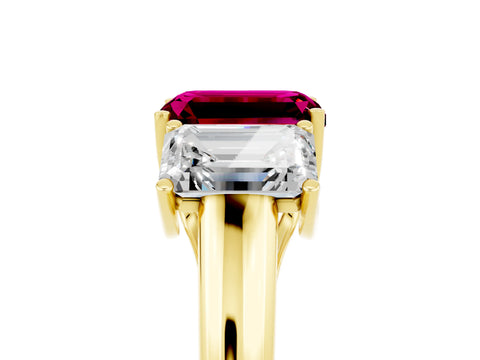 Yellow gold Three-Stone Emerald Cut Garnet Engagement Ring with Prong Setting_5