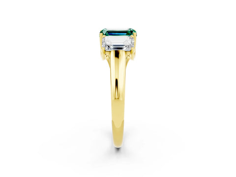 Yellow gold Three-Stone Emerald Cut Green Sapphire Engagement Ring with Prong Setting_2