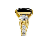 Yellow gold Three-Stone Fancy Black Emerald Cut Diamond Pavé Band with Four-Prong Setting_5