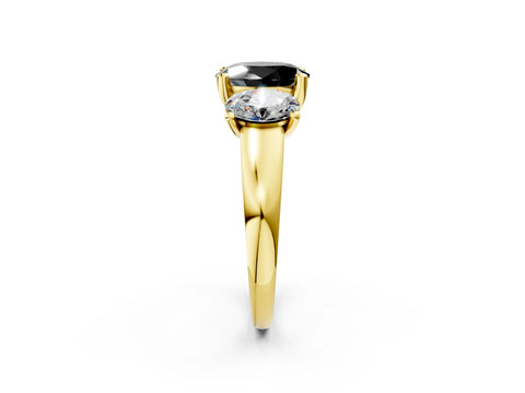 Yellow gold Three-Stone Fancy Black Oval Cut Cut Solitaire Ring with Classic Prong Setting_2