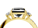 Yellow gold Three-Stone Fancy Black Princess Cut Cut Diamond Pavé Band with Prong Setting_31