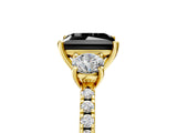 Yellow gold Three-Stone Fancy Black Princess Cut Cut Diamond Pavé Band with Prong Setting_32