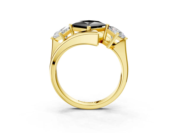 Yellow gold Three-Stone Fancy Black Princess Cut Cut Tension Band Ring with Four-Prong Setting