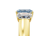 Yellow gold Three-Stone Fancy Blue Emerald Cut Cut Diamond Ring with Prong Setting and Classic Band_5