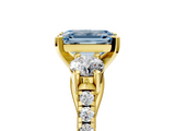 Yellow gold Three-Stone Fancy Blue Emerald  Cut Diamond Pavé Band with Four-Prong Setting_32