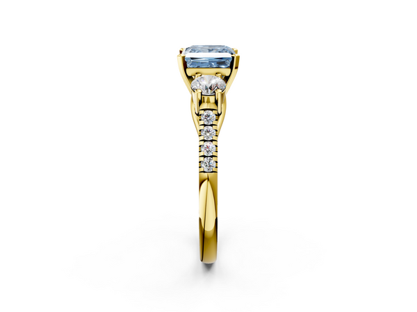 Yellow gold Three-Stone Fancy Blue Princess Cut Diamond Pavé Band with Four-Prong Setting