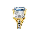 Yellow gold Three-Stone Fancy Blue Princess Cut Diamond Ring with Pavé Band and Prong Setting_73
