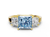 Yellow gold Three-Stone Fancy Blue Princess  Cut Solitaire Ring with Prong Setting_3