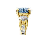 Yellow gold Three-Stone Fancy Blue Round  Cut Diamond Pavé Band with Four-Prong Setting_33