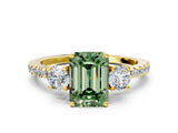 Yellow gold Three-Stone Fancy Green Emerald Cut Cut Diamond Pavé Band with Prong Setting_15