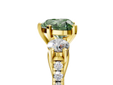 Yellow gold Three-Stone Fancy Green Heart  Cut Diamond Pavé Band with Four-Prong Setting_5