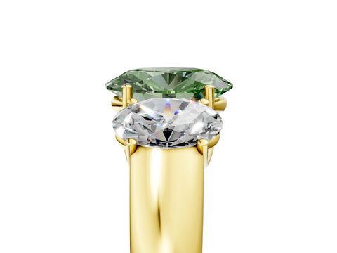 Yellow gold Three-Stone Fancy Green Oval Cut Cut Diamond Ring with Prong Setting and Classic Band_5