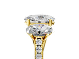 Yellow gold Three-Stone Fancy Green Oval Cut Diamond Ring with Pavé Band and Prong Setting_80