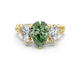 Yellow gold Three-Stone Fancy Green Pear Cut Diamond Braided Band Ring with Four-Prong Setting_40