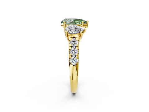 Yellow gold Three-Stone Fancy Green Pear Cut Diamond Pavé Band with Prong Setting_2