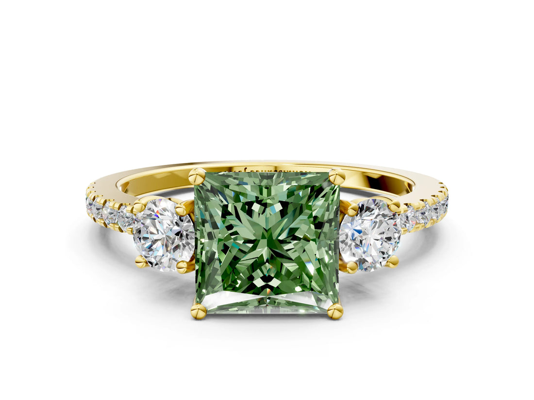 Yellow gold Three-Stone Fancy Green Princess Cut Cut Diamond Pavé Band with Prong Setting_15