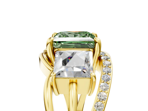 Yellow gold Three-Stone Fancy Green Princess Cut Cut Diamond Split Shank Prong Set Ring_17