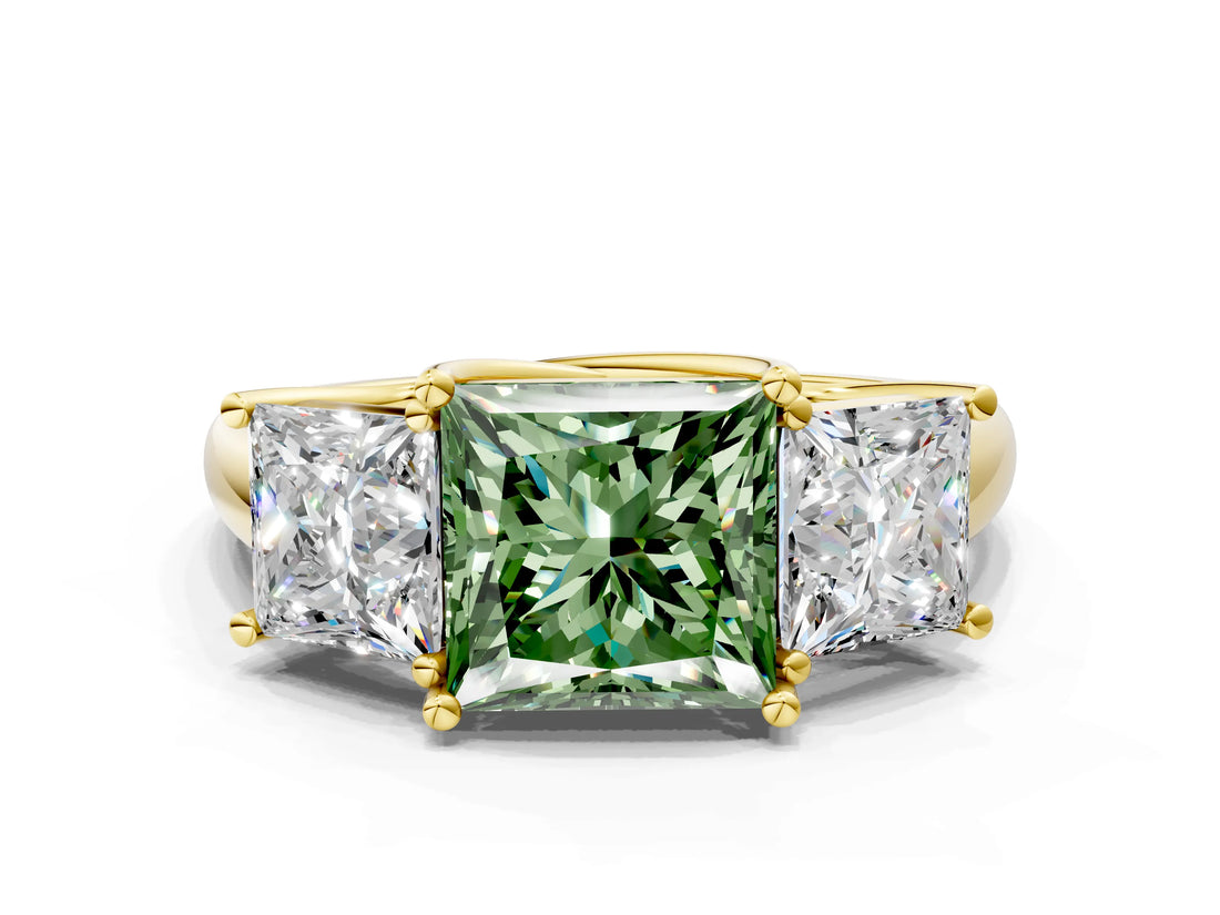 Yellow gold Three-Stone Fancy Green Princess Cut Diamond Engagement Ring with Prong Setting_3