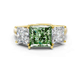 Yellow gold Three-Stone Fancy Green Princess Cut Diamond Engagement Ring with Prong Setting_3