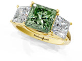Yellow gold Three-Stone Fancy Green Princess Cut Diamond Engagement Ring with Prong Setting_4