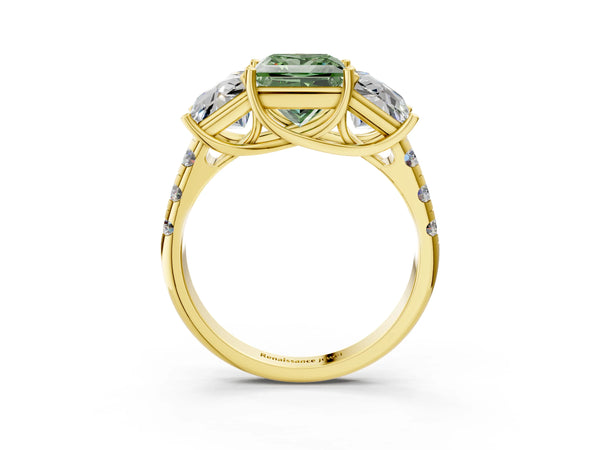 Yellow gold Three-Stone Fancy Green Princess Cut Diamond Pavé Band with Prong Setting