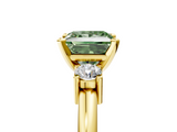 Yellow gold Three-Stone Fancy Green Princess  Cut Diamond Solitaire with Prong Setting and Classic Band_5