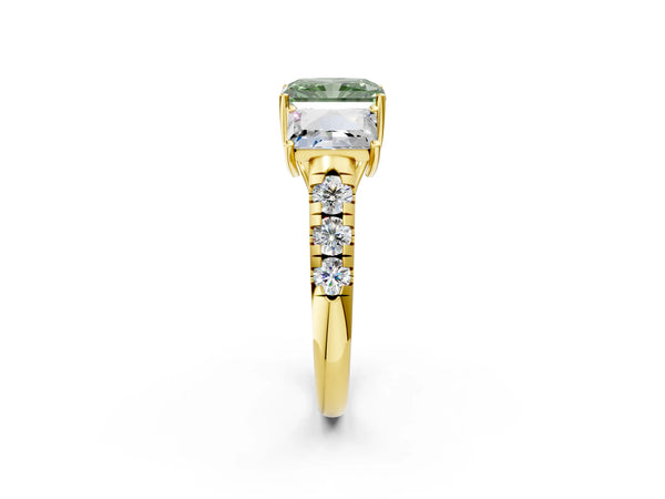 Yellow gold Three-Stone Fancy Green Radiant Cut Diamond Pavé Band with Prong Setting