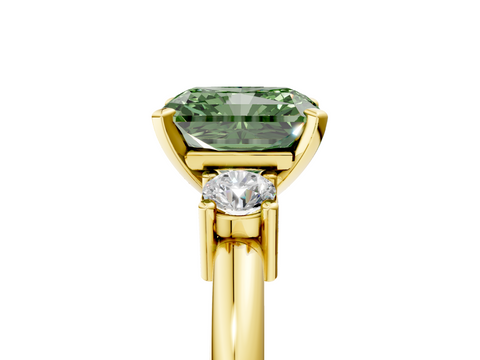 Yellow gold Three-Stone Fancy Green Radiant  Cut Diamond Solitaire with Prong Setting and Classic Band_33