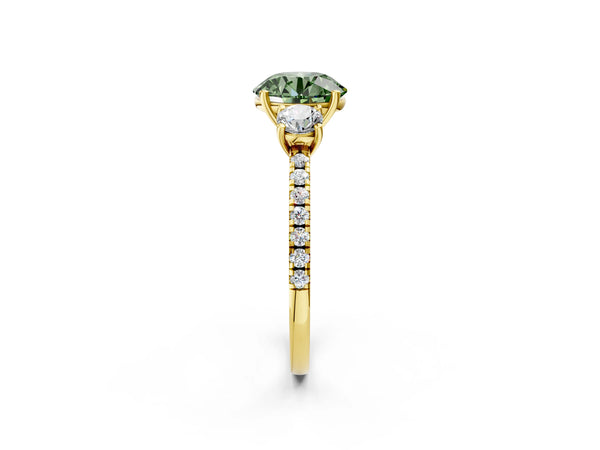 Yellow gold Three-Stone Fancy Green Round Cut Cut Diamond Pavé Band with Prong Setting