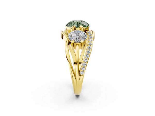 Yellow gold Three-Stone Fancy Green Round Cut Cut Diamond Split Shank Prong Set Ring