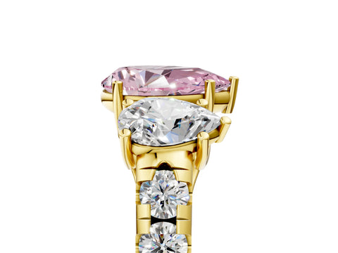 Yellow gold Three-Stone Fancy Pink Pear Cut Diamond Pavé Band with Prong Setting_5