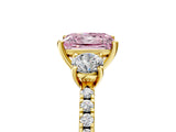 Yellow gold Three-Stone Fancy Pink Princess Cut Cut Diamond Pavé Band with Prong Setting_20