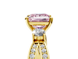 Yellow gold Three-Stone Fancy Pink Princess  Cut Diamond Twist Band with Prong Setting_5