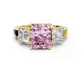 Yellow gold Three-Stone Fancy Pink Radiant  Cut Solitaire Ring with Prong Setting_3