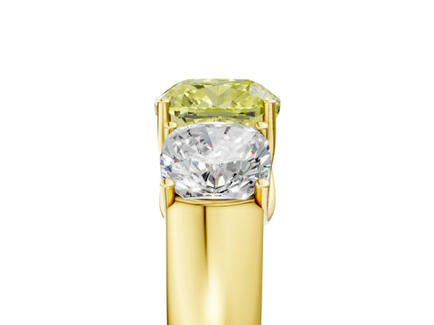 Yellow gold Three-Stone Fancy Yellow Cushion Cut Cut Diamond Ring with Prong Setting and Classic Band_5