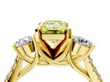 Yellow gold Three-Stone Fancy Yellow Emerald  Cut Diamond Pavé Band with Four-Prong Setting_32