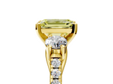 Yellow gold Three-Stone Fancy Yellow Emerald  Cut Diamond Pavé Band with Four-Prong Setting_33