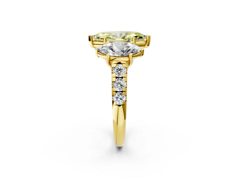 Yellow gold Three-Stone Fancy Yellow Marquise Cut Diamond Pavé Band with Prong Setting_2