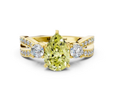 Yellow gold Three-Stone Fancy Yellow Pear  Cut Diamond Twist Band with Prong Setting_51