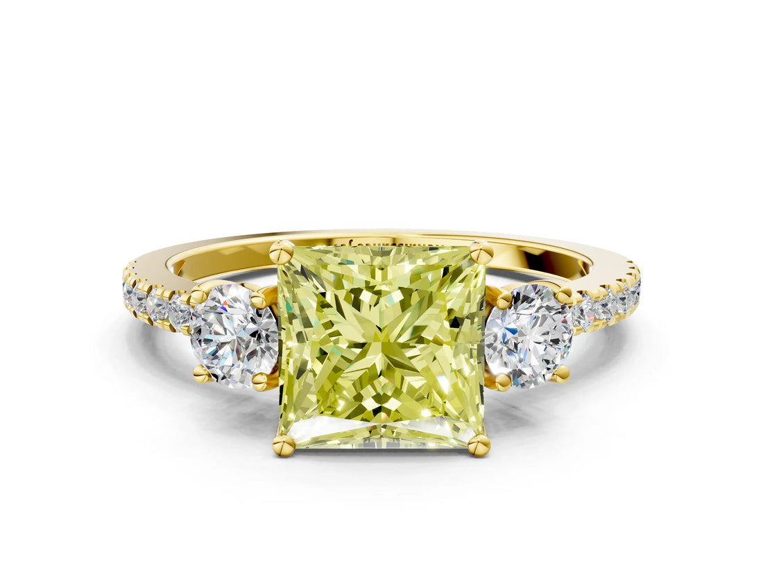 Yellow gold Three-Stone Fancy Yellow Princess Cut Cut Diamond Pavé Band with Prong Setting_18