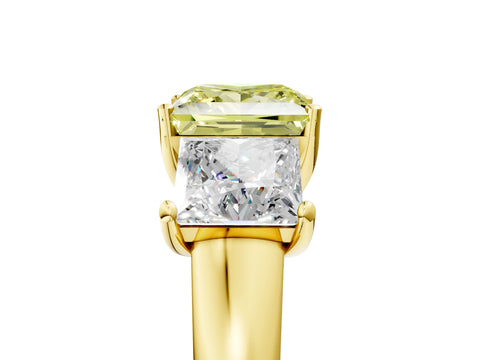 Yellow gold Three-Stone Fancy Yellow Princess Cut Cut Solitaire Ring with Classic Prong Setting_5