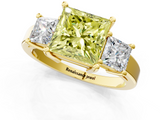 Yellow gold Three-Stone Fancy Yellow Princess  Cut Solitaire Ring with Prong Setting_4
