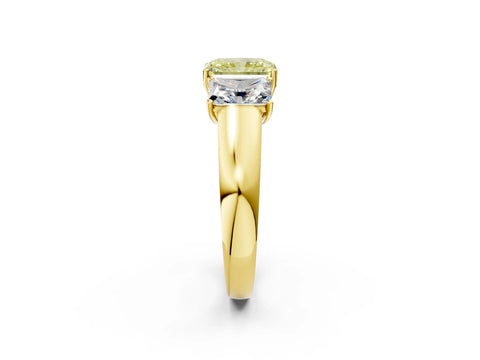 Yellow gold Three-Stone Fancy Yellow Radiant Cut Cut Diamond Ring with Prong Setting and Classic Band_2