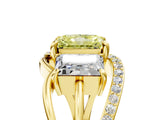 Yellow gold Three-Stone Fancy Yellow Radiant Cut Cut Diamond Split Shank Prong Set Ring_5