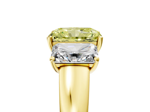 Yellow gold Three-Stone Fancy Yellow Radiant Cut Cut Solitaire Ring with Classic Prong Setting_5