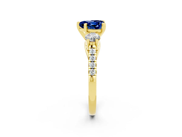 Yellow gold Three-Stone Heart Cut Blue Sapphire Pavé Band with Four-Prong Setting