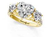 Yellow gold Three-Stone Heart Cut Diamond Pavé Band with Prong Setting_4